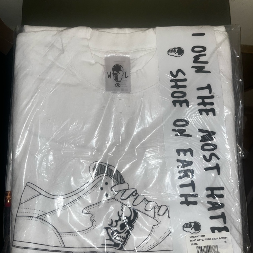 Warren lotas “Reaper” White Graphic Men's T-Shirt size (M)